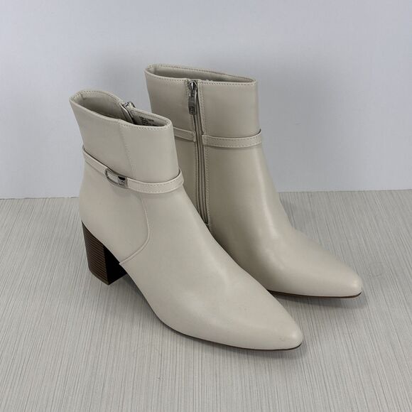 NWT Liz Claiborne Women Cream Tudor Stacked Heel Booties Sz 9 W New $100 Msrp. - Picture 1 of 8